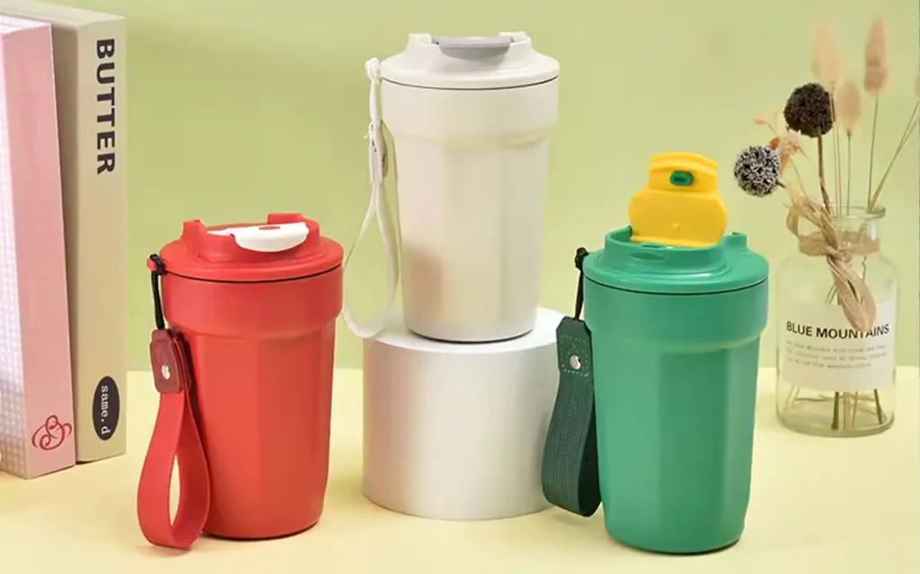 Elegant tumbler with carry strap
