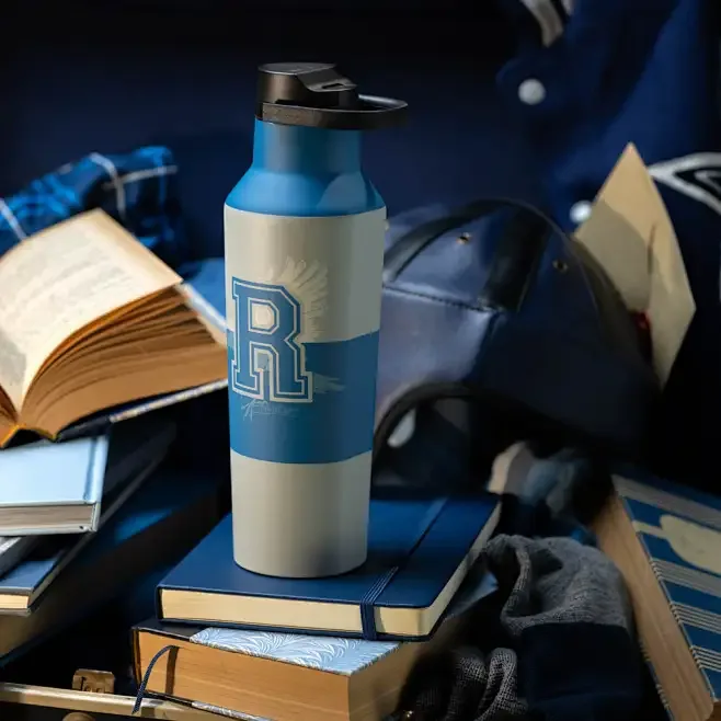 Schools and universities are using gradient tumblers as welcome gifts or fundraising items