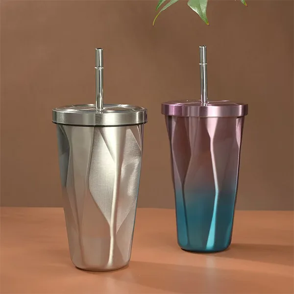 gradient tumbler perfect for office and travel