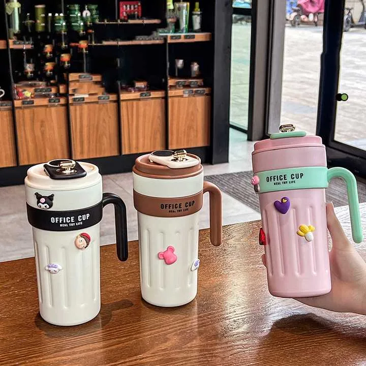 a tumbler for summer drinkware can keep your drink in cold from 6-24 hours