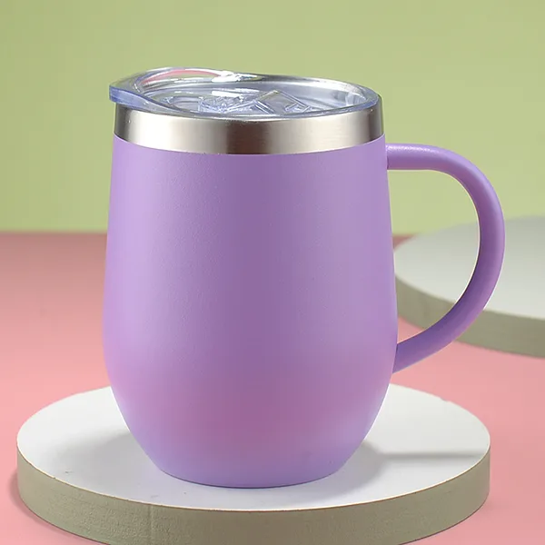 ergonomic handle coffee tumbler design