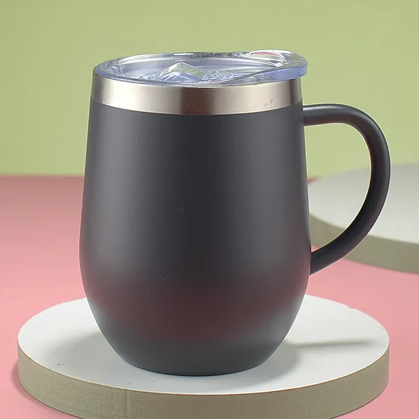 stylish tumbler for travel and commuting